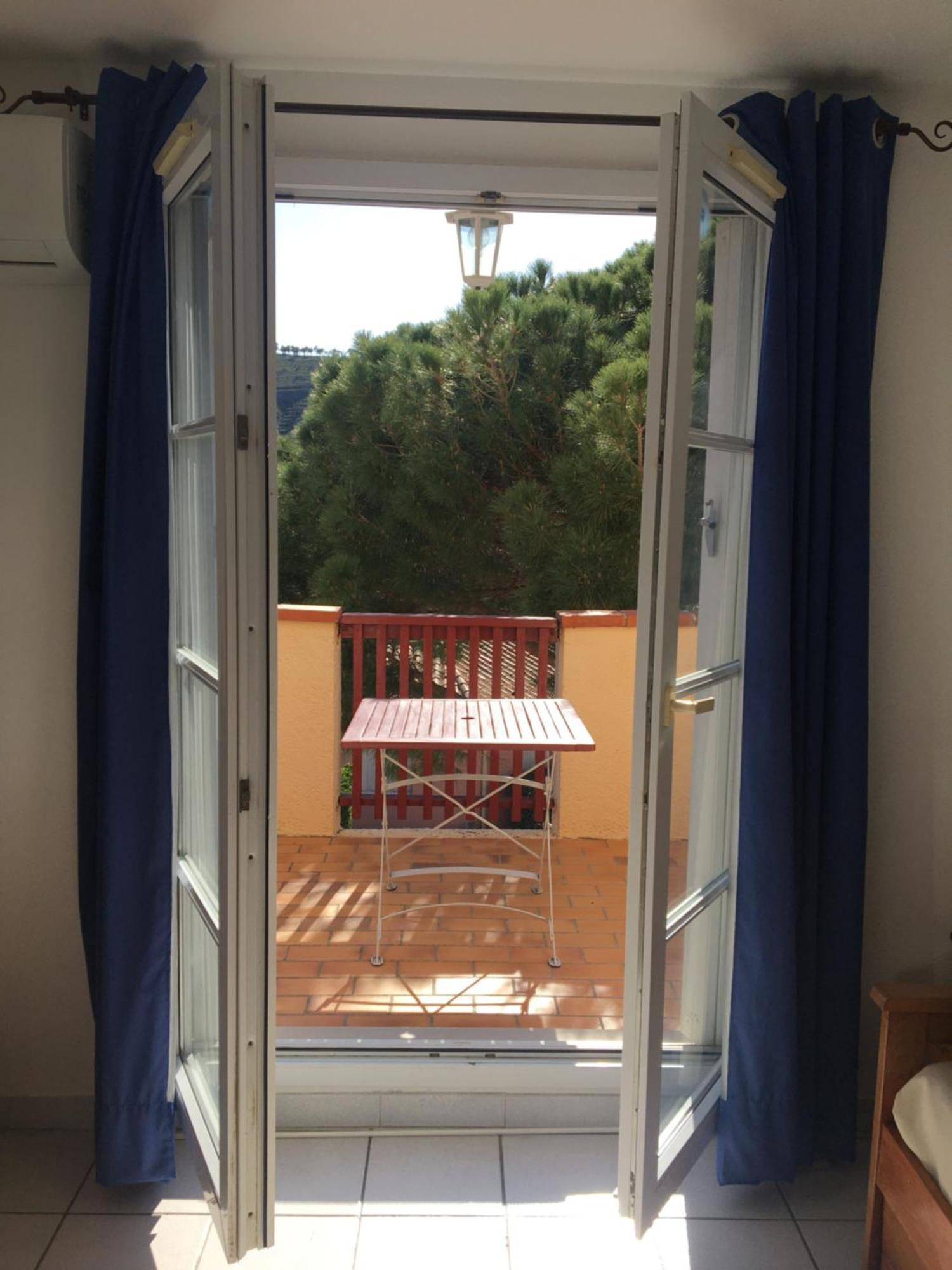 Aloes Apartment Cerbere Luaran gambar